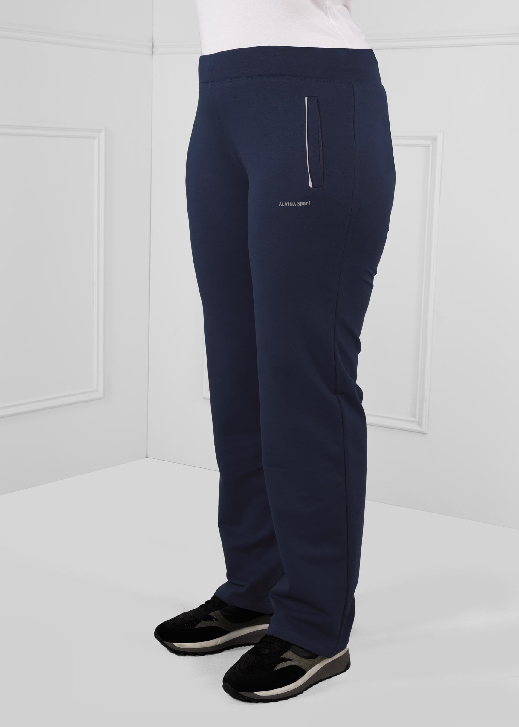 Elise tracksuits hotsell