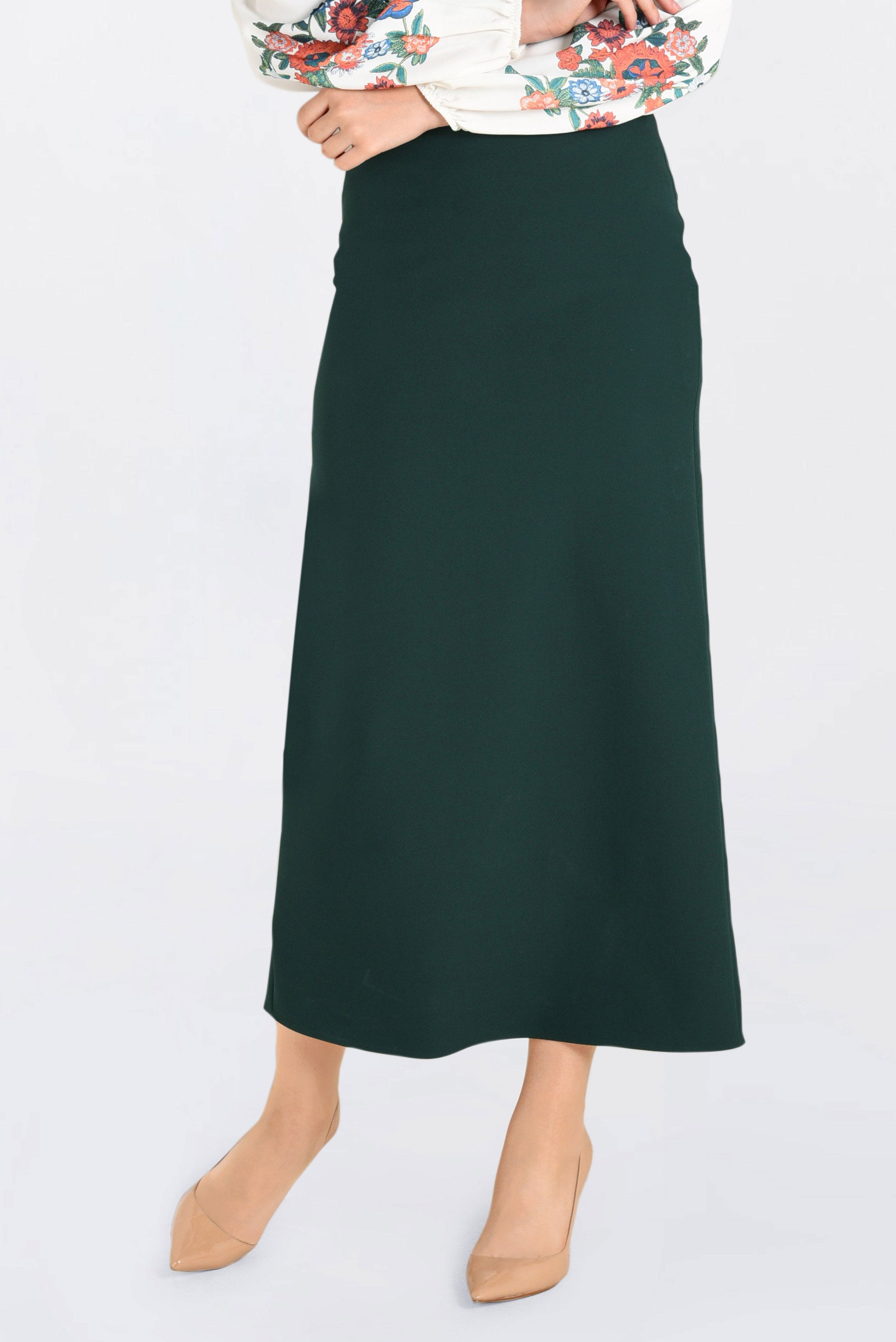 Green pencil outlet skirt size 20