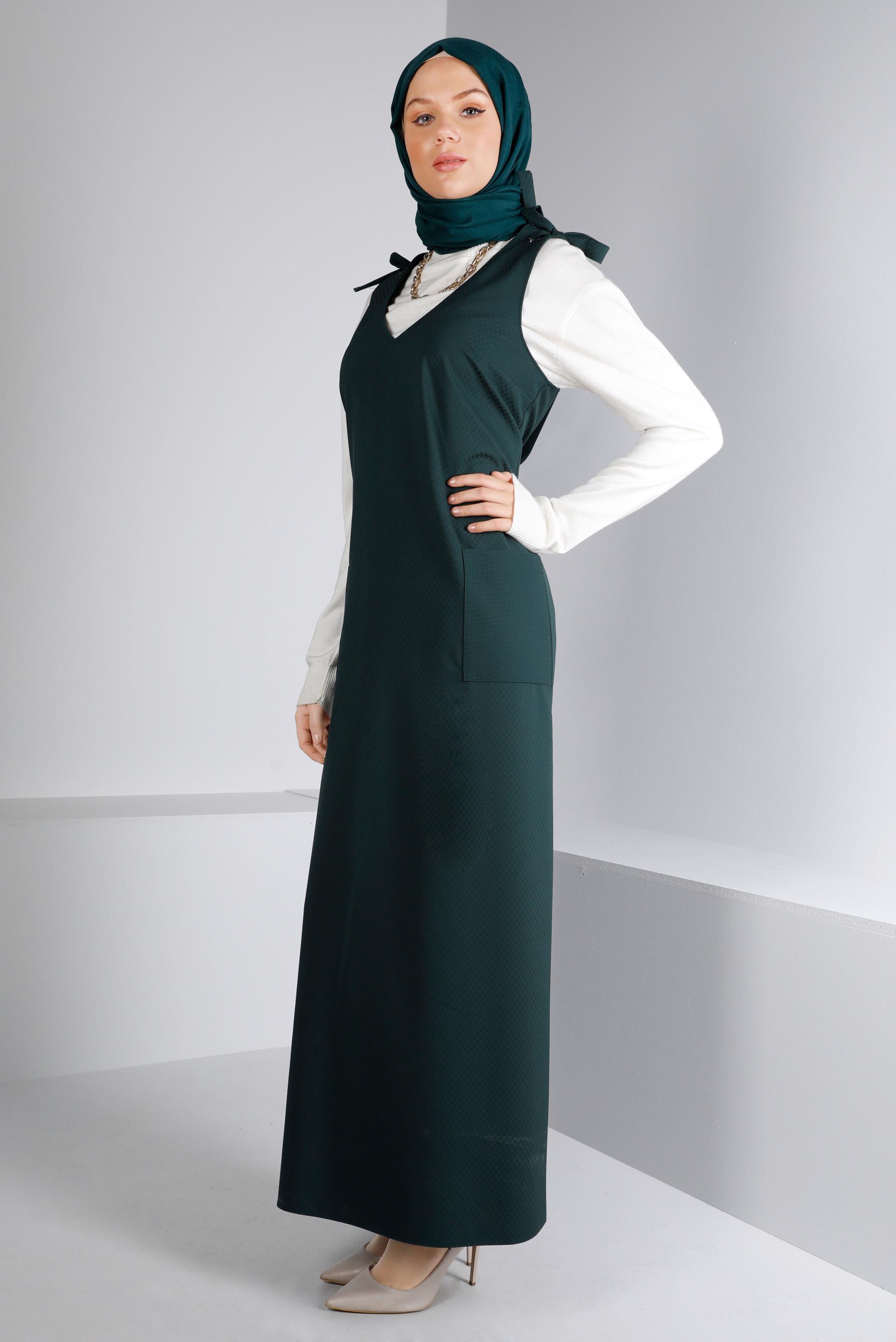 Pinafore 2025 skirt green