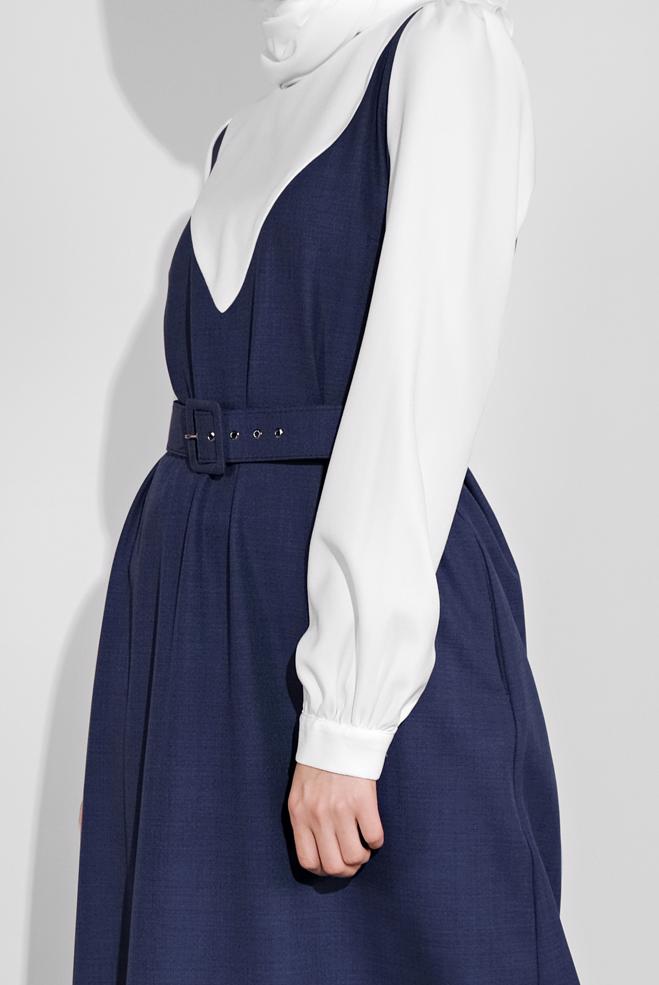 navy blue belted dress