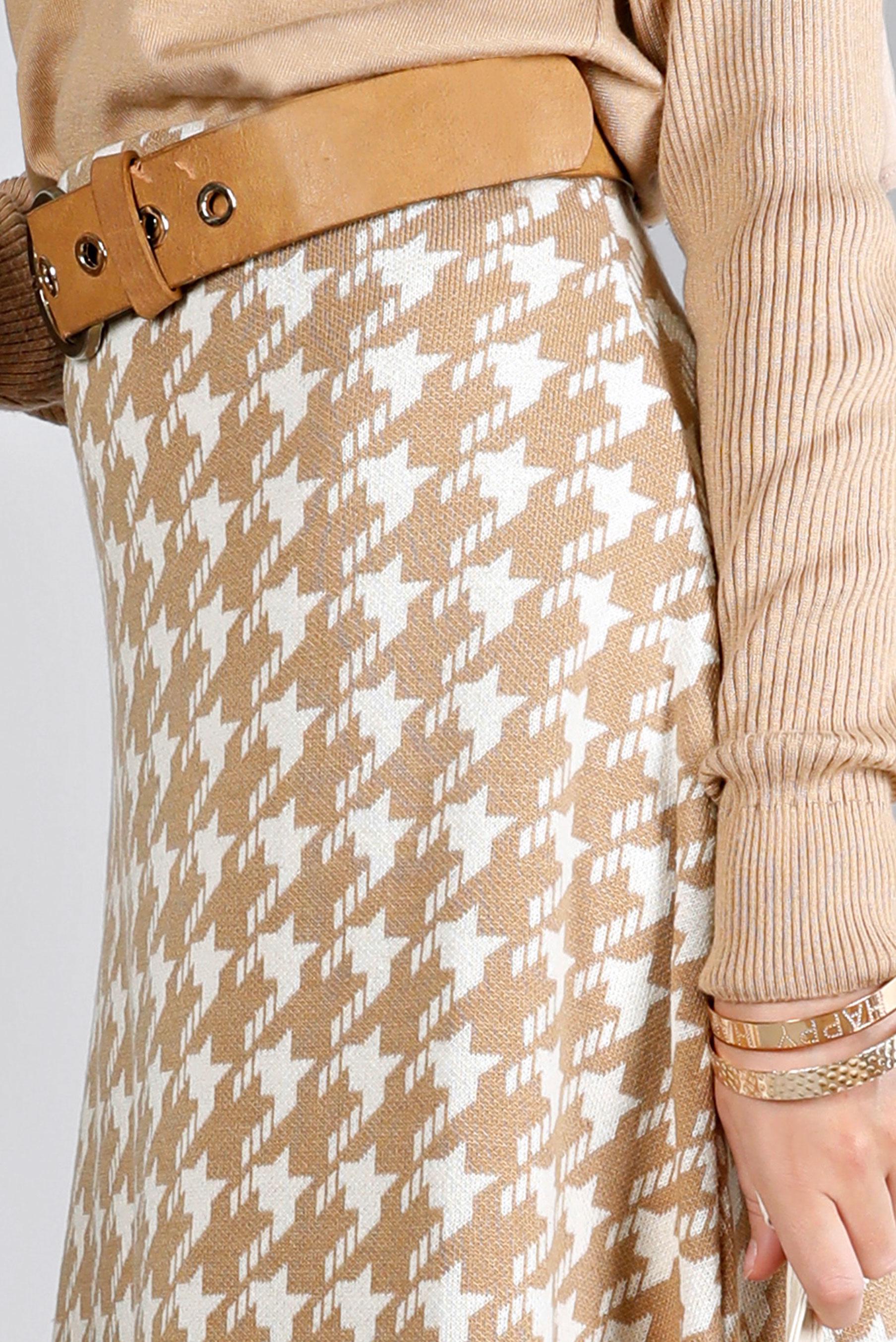 Beige 2025 houndstooth skirt