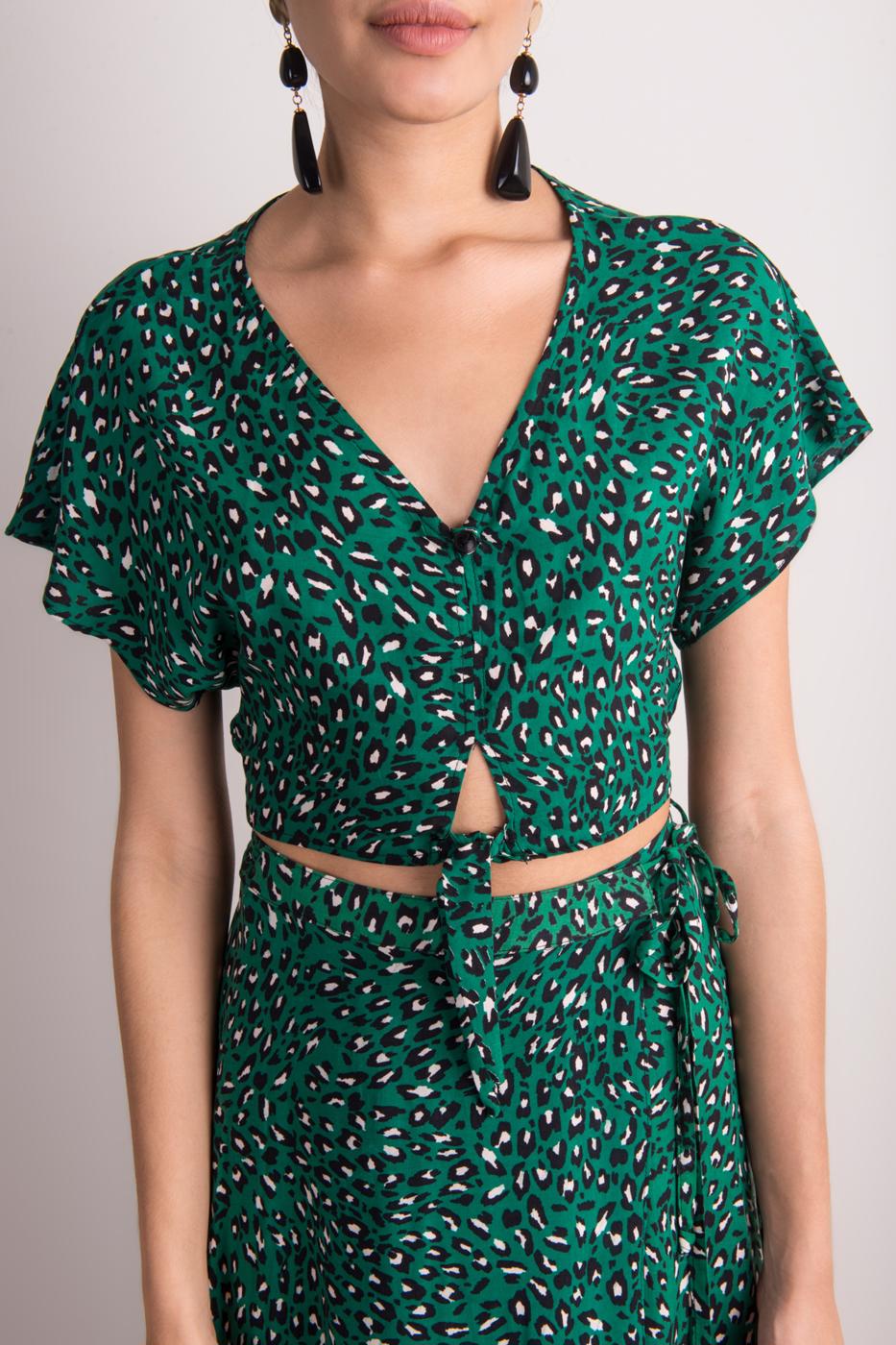 Bayan Yeşil Bağlama Detaylı V Yaka Desenli Bluz