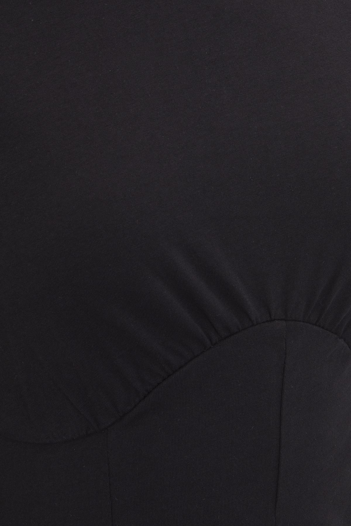Bayan Siyah Kol Volan Detaylı Crop Bluz