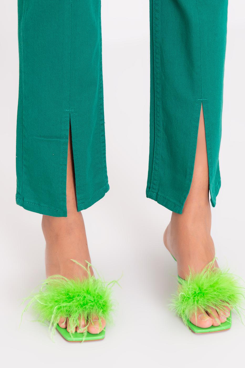 Bayan Yeşil Paça Yırtmaç Detaylı Pantolon