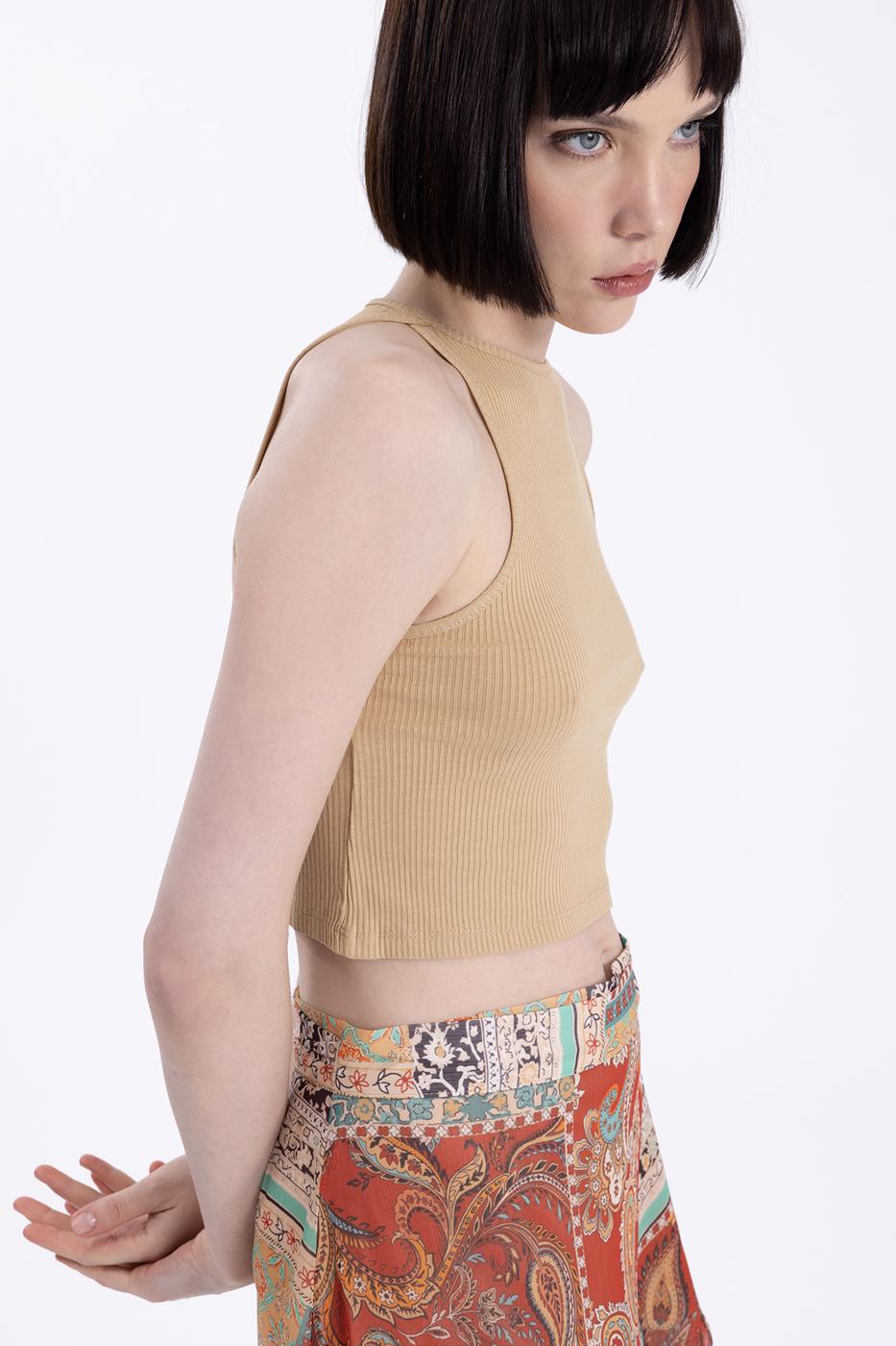 Bayan Bej Halter Yaka Crop Body