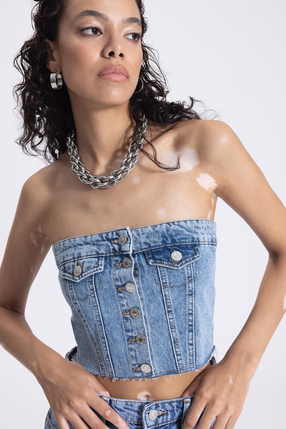 Bayan Mavi Straplez Crop Denim Top