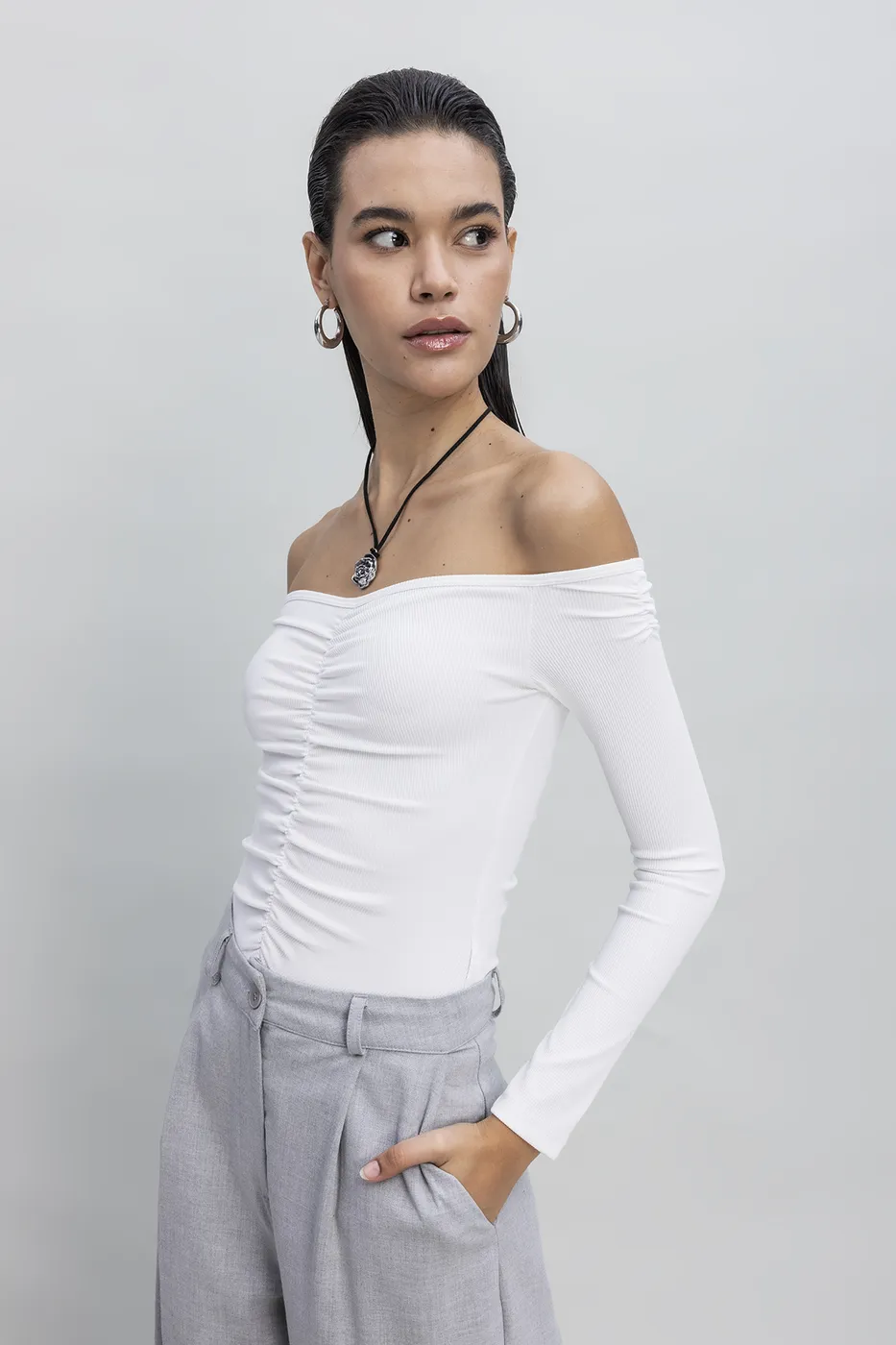 Bayan Ekru Carmen Yaka Bodysuit