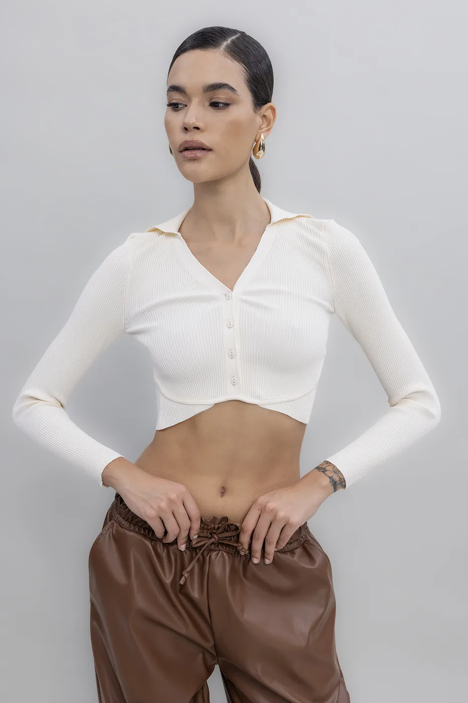 Bayan Krem Yakalı Crop Top