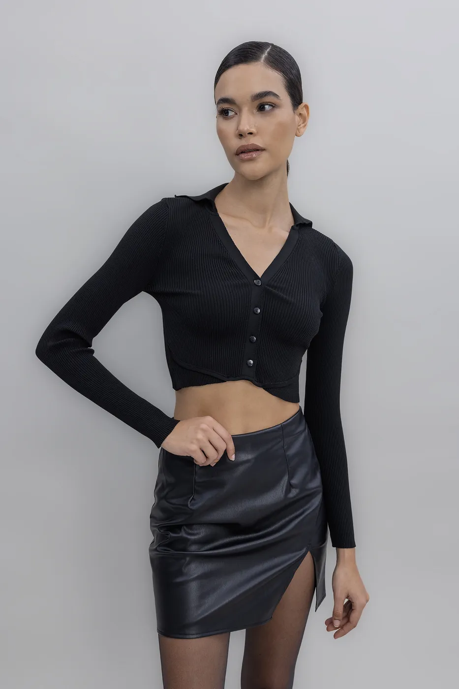 Bayan Siyah Yakalı Crop Top