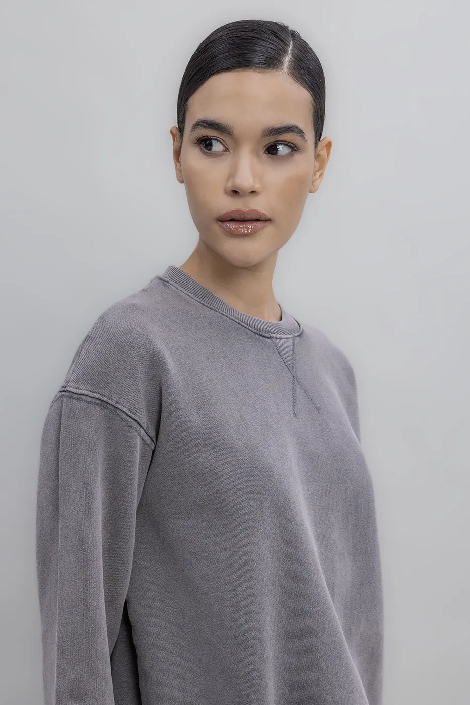 Bayan Gri Yıkamalı Şardonlu Basic Sweatshirt