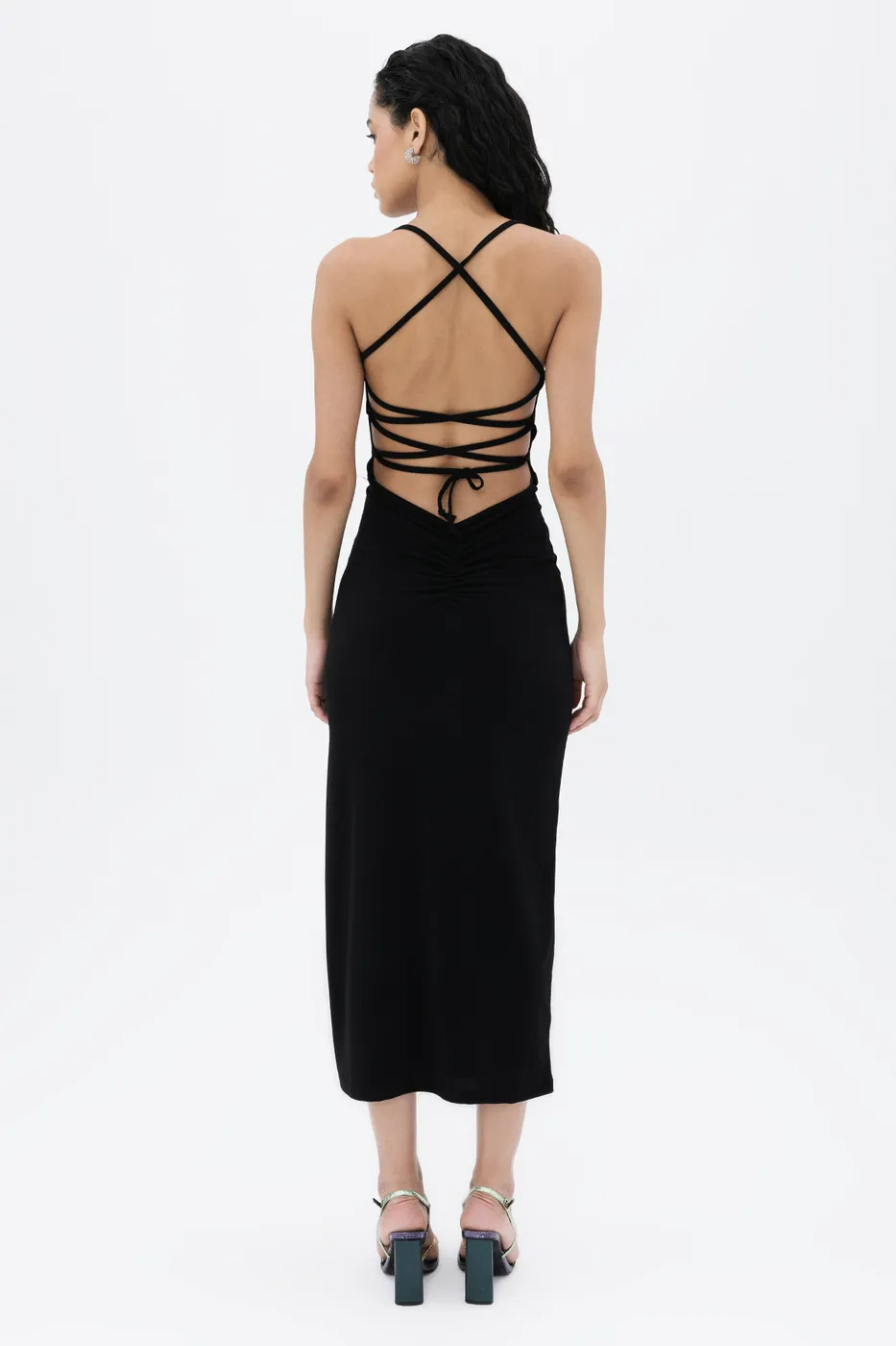 Bayan Siyah Askılı  Yırtmaç Detaylı Midi  Elbise
