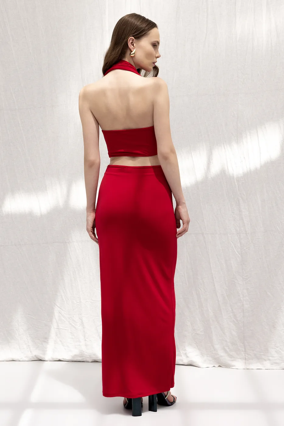 Bayan Kırmızı Degaje Yakalı Derin Yırtmaçlı Maksi Elbise