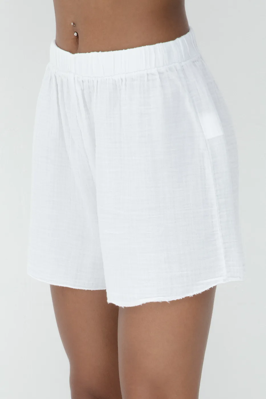 Bayan Beyaz %100 Cotton Mini Şort
