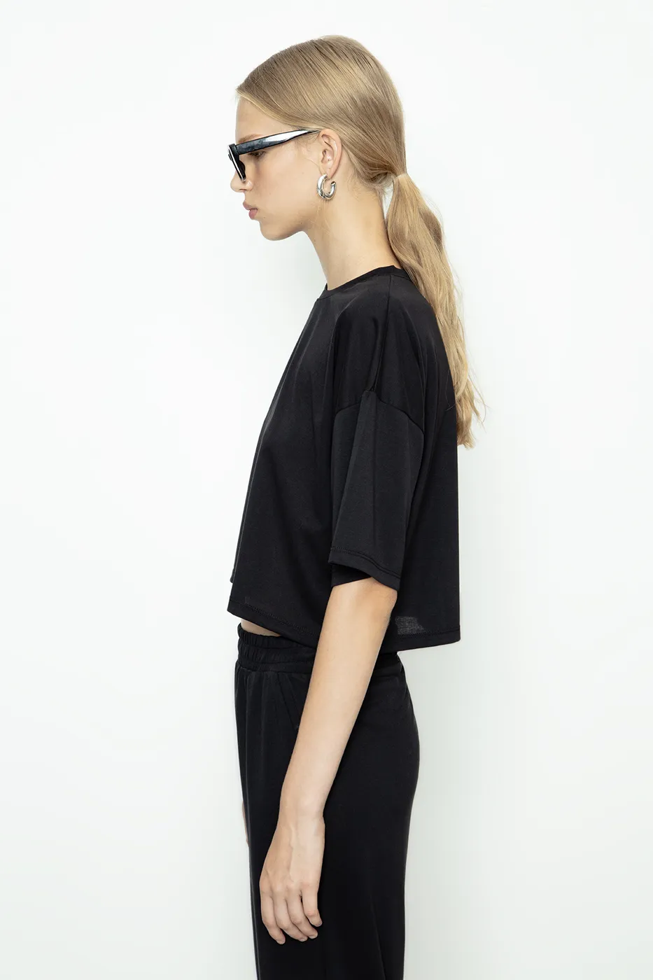 Bayan Siyah Modal Basic Crop Tshirt