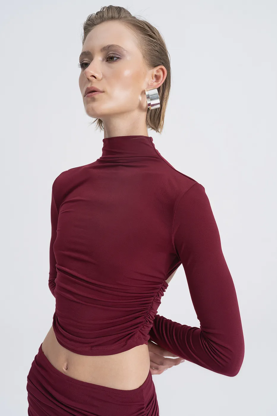 Bayan Bordo Sırt Pencere Detaylı Crop Top