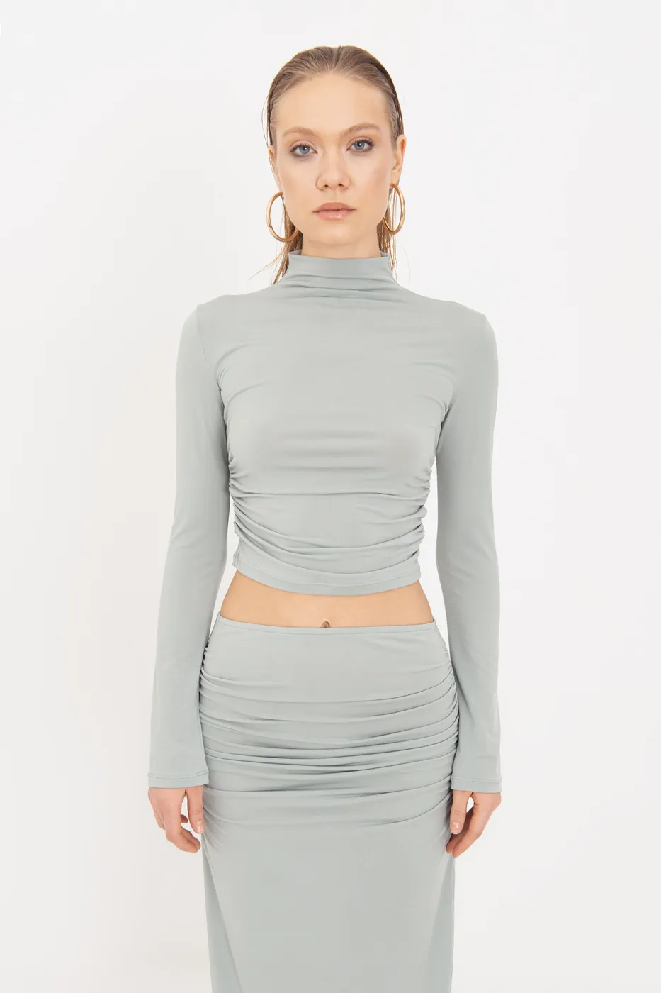 Bayan Yeşil Sırt Pencere Detaylı Crop Top