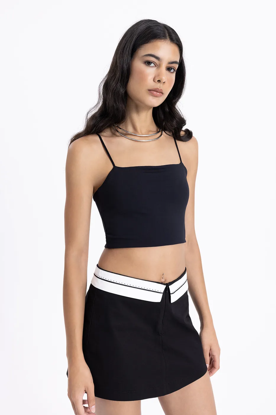 Bayan Siyah Straplez Askılı Body