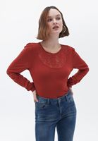 Bayan Kırmızı Uzun Kollu Dantel Detaylı Bluz