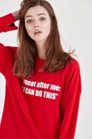 Bayan Kırmızı Slogan Baskılı Sweatshirt
