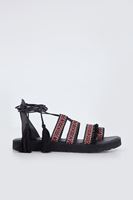Bayan Siyah Bağcıklı Püsküllü Sandalet