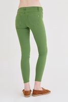Bayan Yeşil Düşük Bel Dar Paça Esnek Pantolon