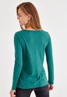 Bayan Yeşil Uzun Kollu Yanları Yırtmaçlı Tişört