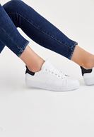 Bayan Beyaz Bağcıklı Arkası Parlak Spor Ayakkabı