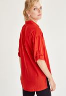 Bayan Kırmızı Cep Detaylı Gömlek