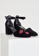 Bayan Siyah Öpücük Detaylı Ayakkabı