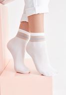 Bayan Beyaz Sim ve Transparan Şeritli Kısa Çorap
