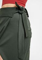 Women Green Belt Detailed Skirt