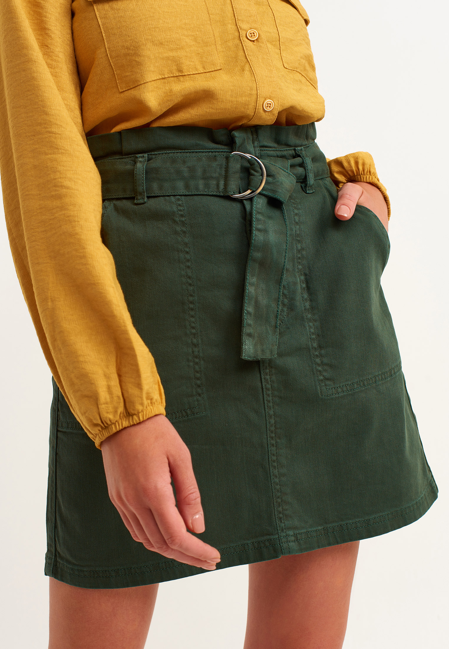 Women Green Belt Detailed Mini Skirt