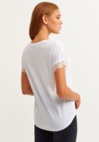 Women White Boat-neck t-shirt with lace detail