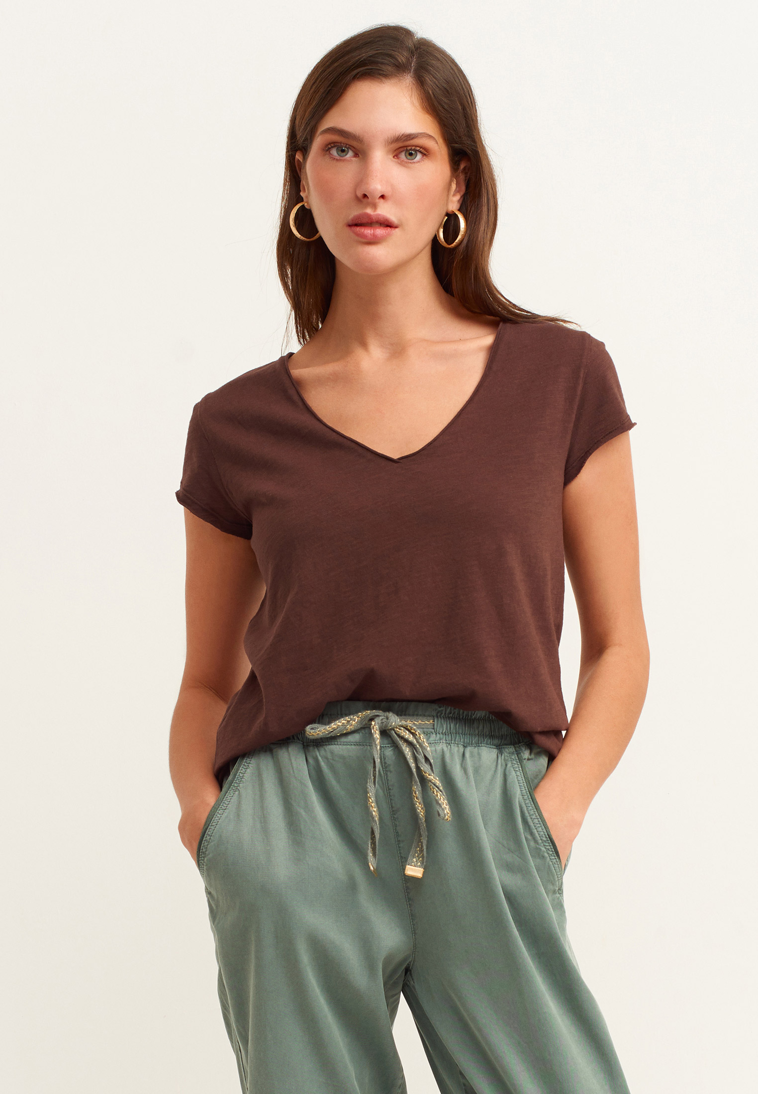 Women Brown Cotton V-neck T-shirt