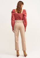 Women Cream Carrot-fit Belted Pants