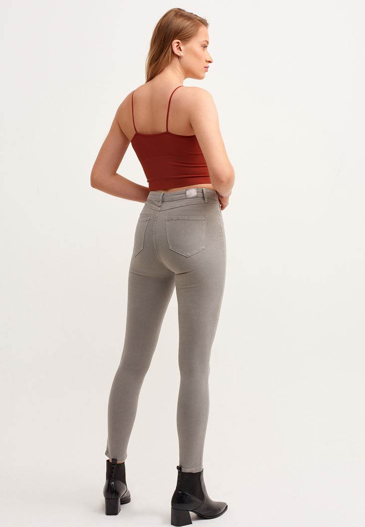 Women Grey Skinny Pants With Recovery Effect