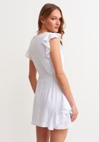 Bayan Beyaz Fırfır Detaylı Mini Elbise