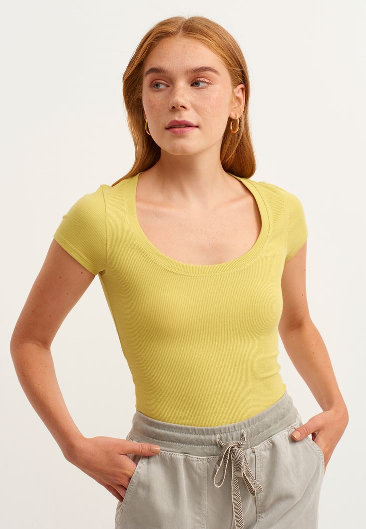 Bayan Sarı Pamuklu U-Neck Tişört