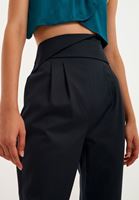Bayan Siyah Bel ve Paça Detaylı Pantolon ( TENCEL™ )