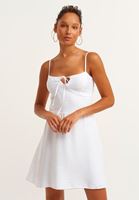 Bayan Beyaz Bağcık Detaylı Mini Elbise