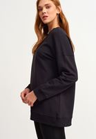 Bayan Siyah Zero-Neck Oversize Sweatshirt