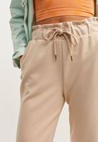 Women Cream Carrot-Fit Sweat Trousers