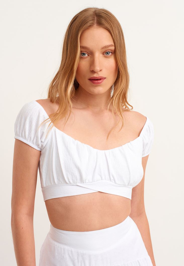 Bayan Beyaz Bağlama Detaylı Crop Bluz