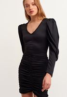 Bayan Siyah V-Neck Büzgülü Mini Elbise