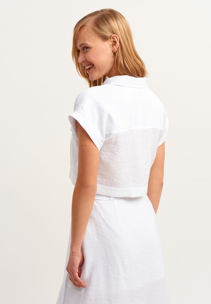 White Pocket Detailed Crop Shirt Online Shopping