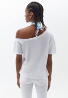 Women White Tshirt with Collar Detail