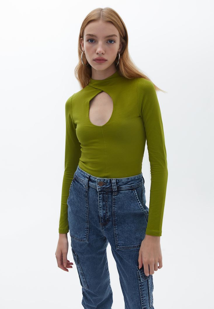 Bayan Yeşil Pamuklu Cut-Out Detaylı Tişört