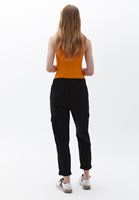 Bayan Siyah Ultra Yüksek Bel Carrot-Fit Pantolon