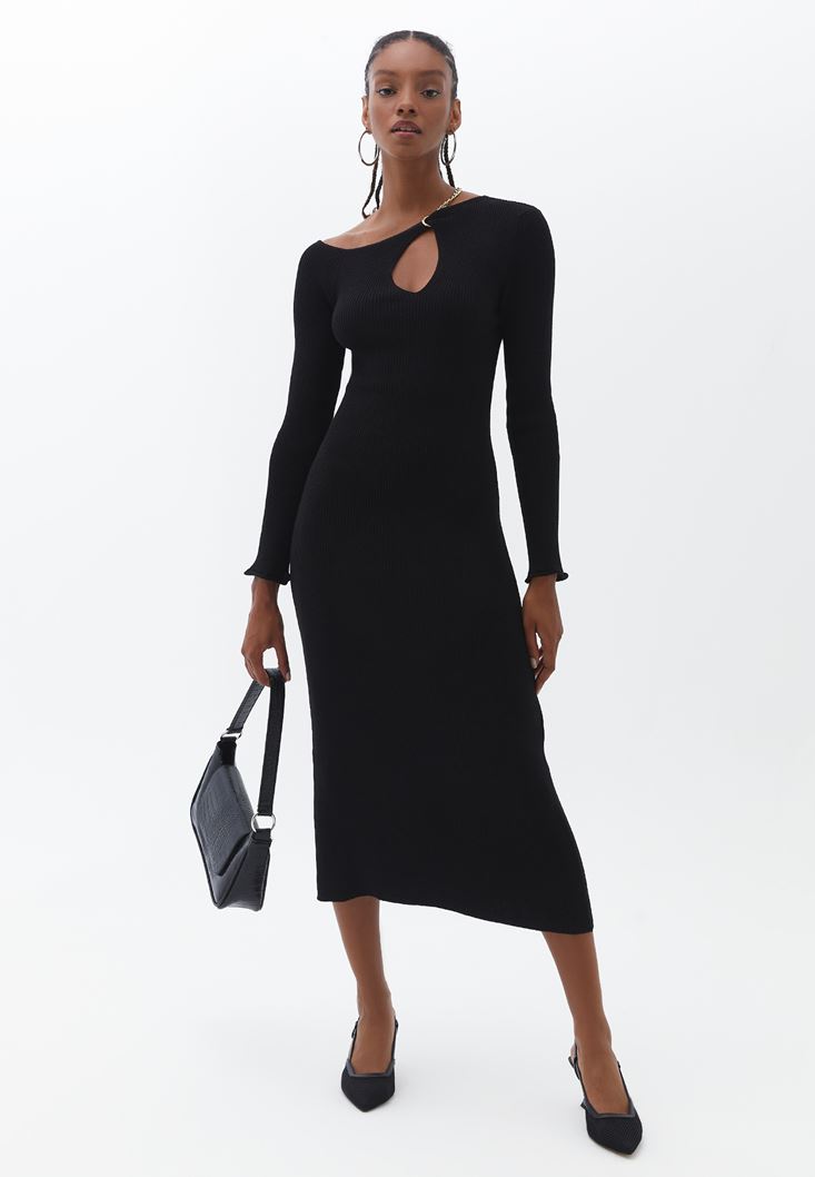 Bayan Siyah Cut-Out Detaylı Triko Elbise