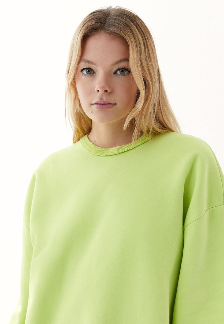 Bayan Yeşil Sıfır Yaka Oversize Sweatshirt